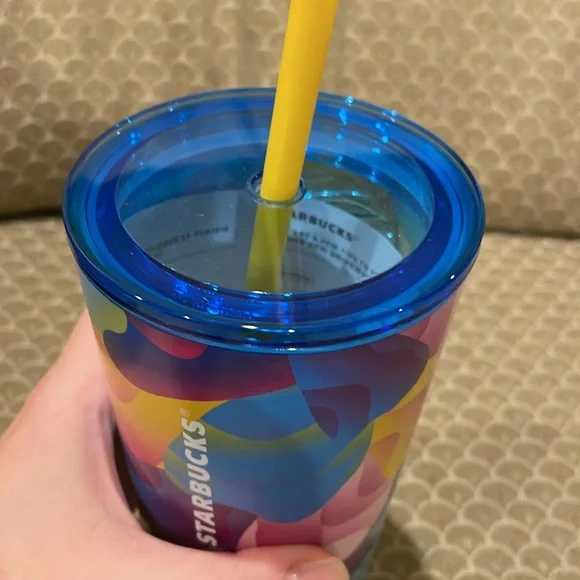 NWT Reusable Starbucks 18oz tumbler - Picture 7 of 7